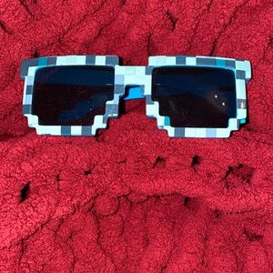 MindCraft blue boys sunglasses